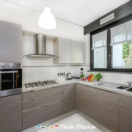 Eco Del Golfo, Terre Marine